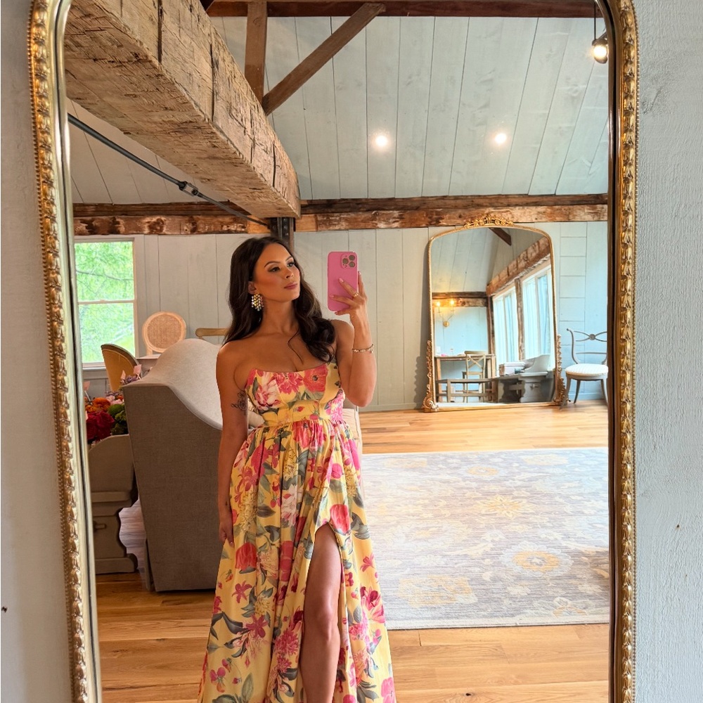 Floral Dress - Picture 7 of 12
